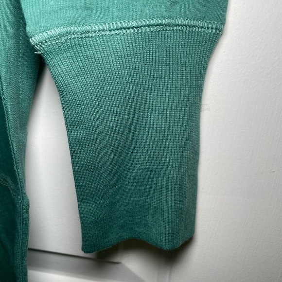 Nanette Lepore Tuni Hoodie Geeen Size Small Extra Soft V Neck Oversized NEW - Picture 4 of 9